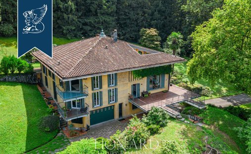 Villa in Daverio, Lombardei, Italien 1