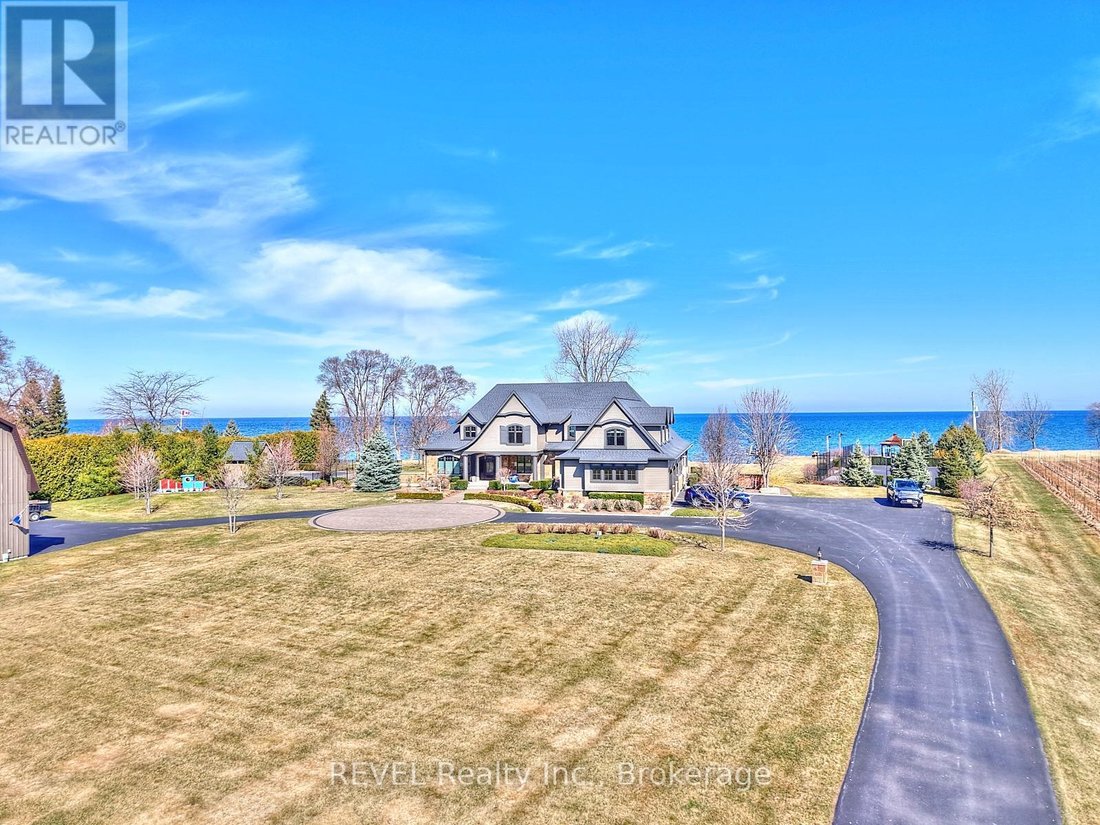 House in Niagara-on-the-Lake, Ontario, Canada 2 - 15454992