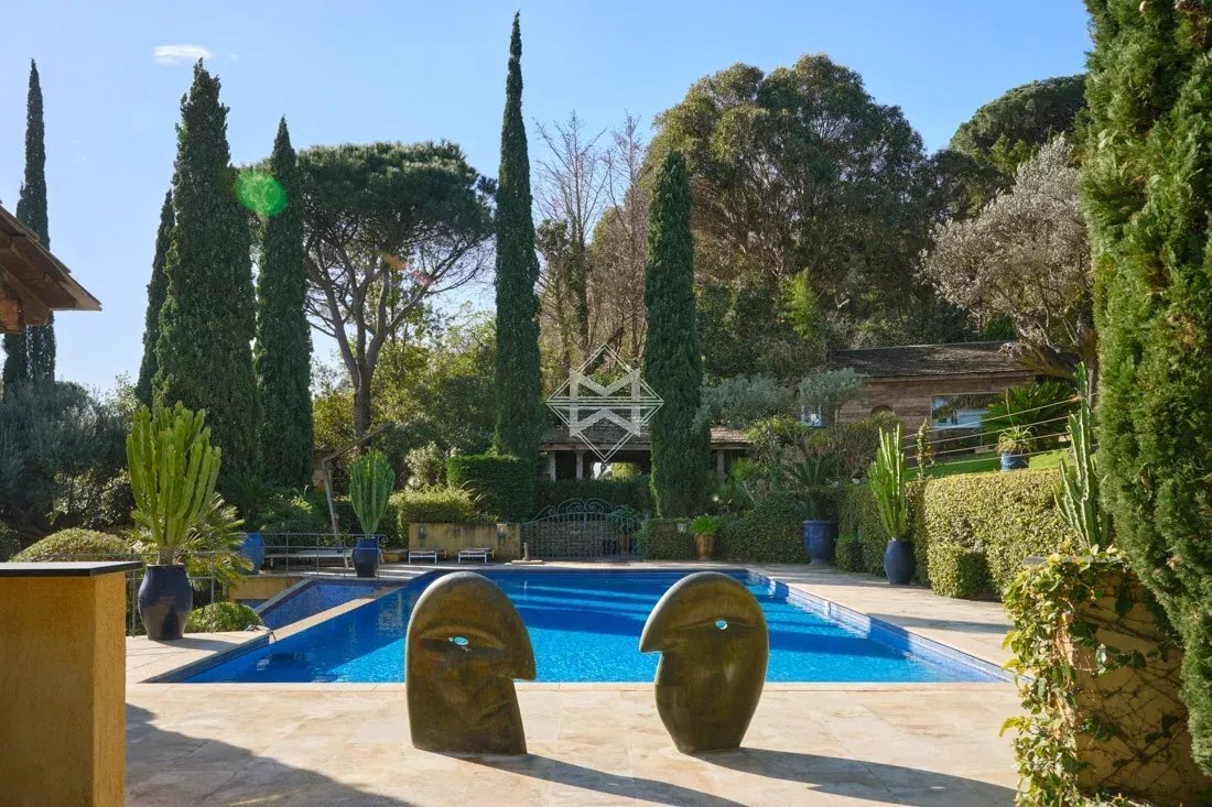 Estate in Ramatuelle, Provence-Alpes-Côte d'Azur, France 4 - 15452925