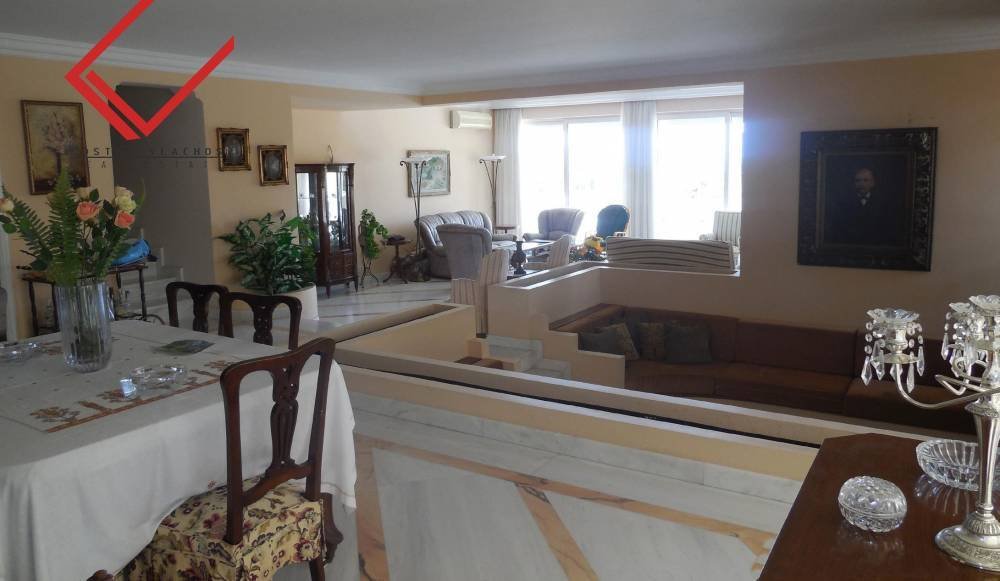 House in Vouliagmeni, Attica, Greece 4 - 15452708