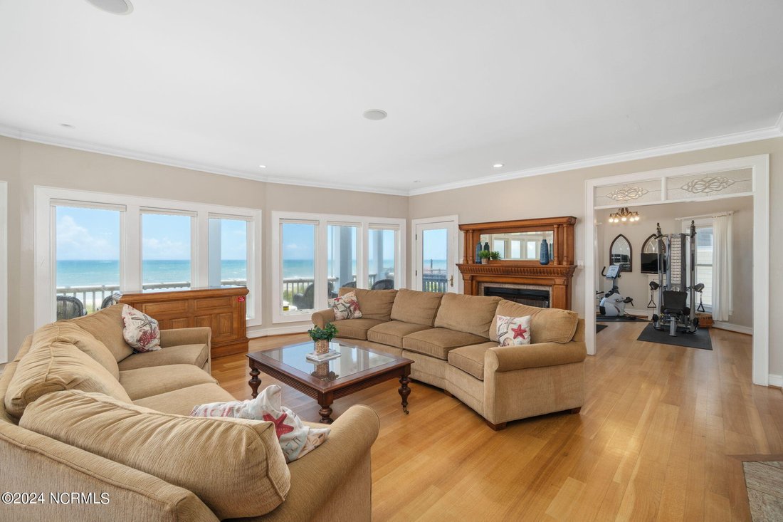 House in Emerald Isle, North Carolina, United States 4 - 15453138