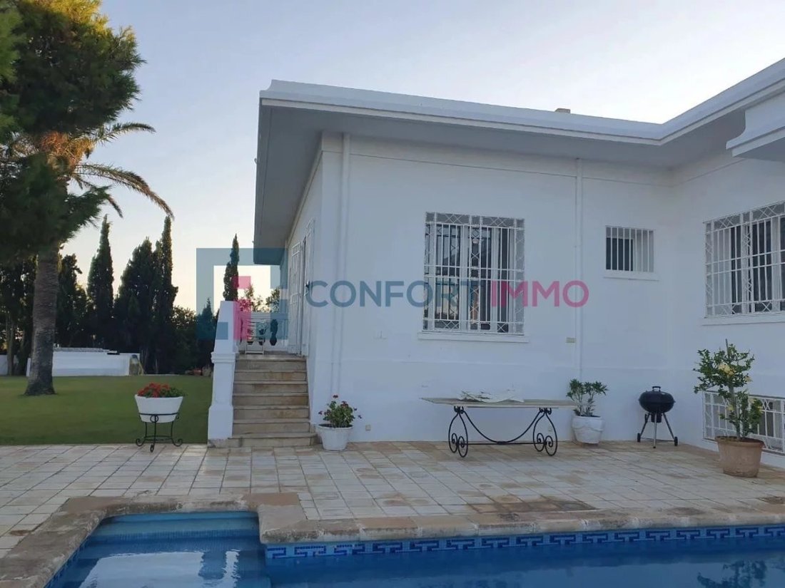 Villa in Carthage Présidence قرطاج الرئاسة, Tunis, Tunisia 4 - 15453485