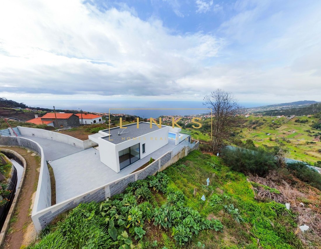 Villa in Arco Da Calheta, Madeira, Portugal 2 - 15231887