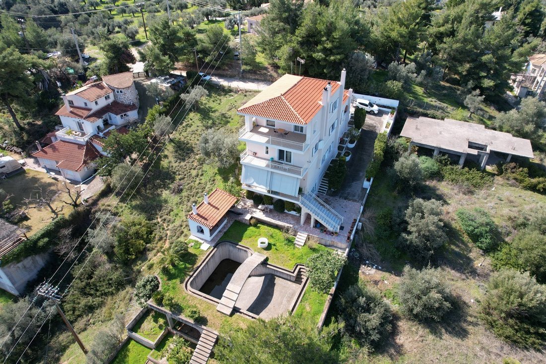 Apartment in Oropos, Attica, Greece 2 - 15454220