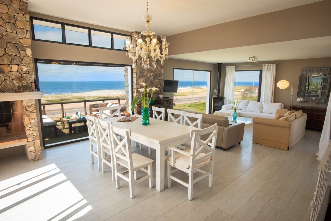 Townhouse in El Chorro, Maldonado Department, Uruguay 2 - 15454461