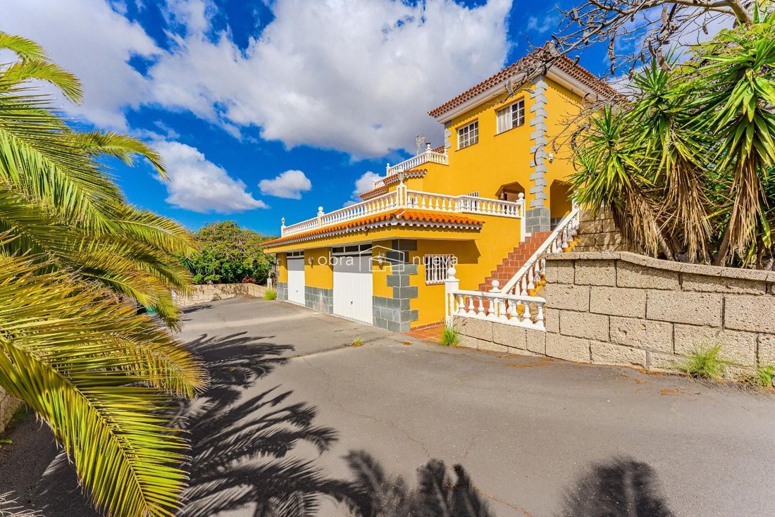 Villa in San Miguel de Abona, Canary Islands, Spain 4 - 15453808