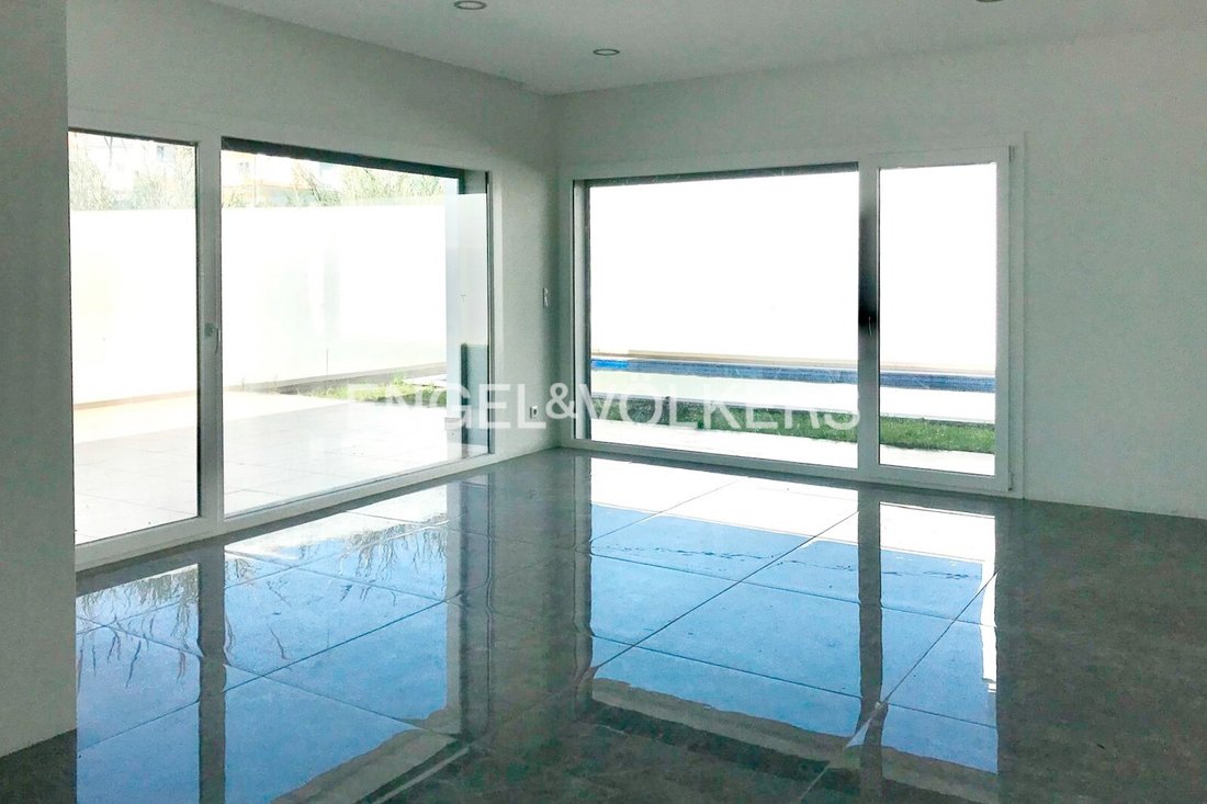 House in Loures, Lisbon, Portugal 1 - 15454864