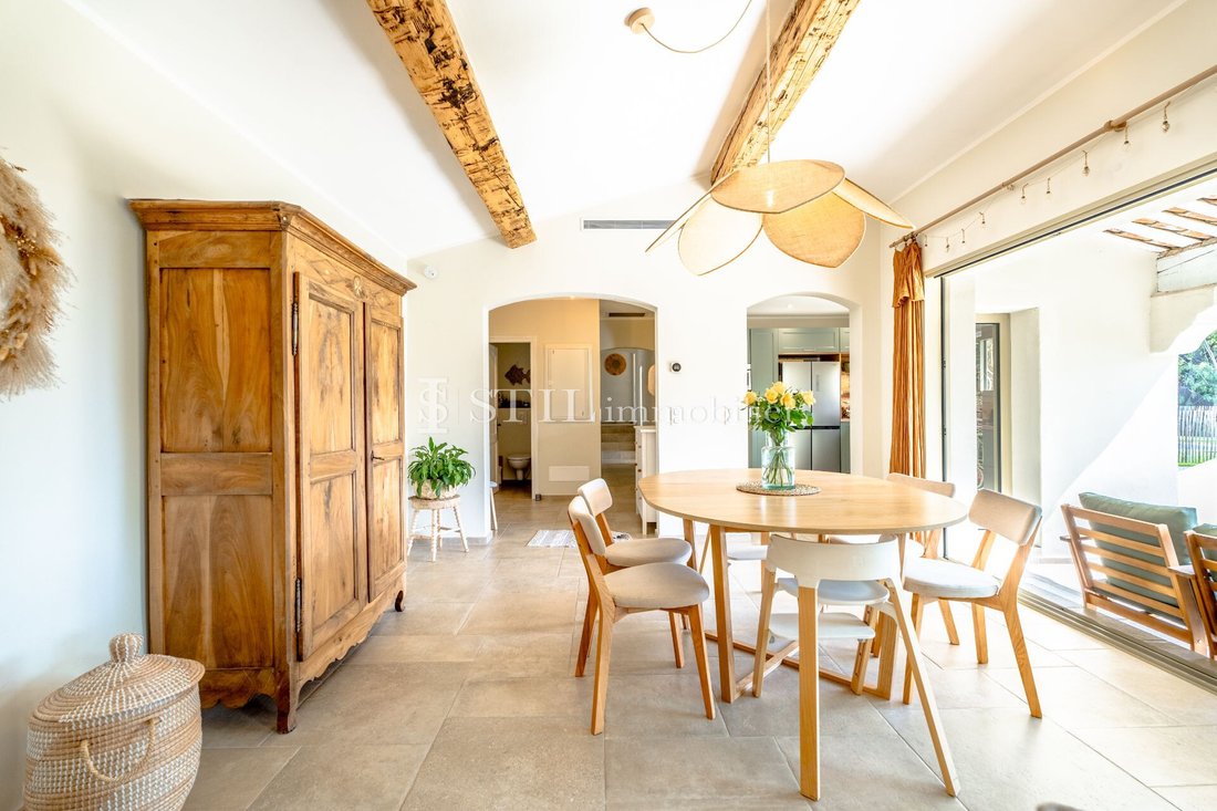 Villa in Ville-Les Saquedes-Le Bouillonnet, Sainte-Maxime, France 5 - 15399965