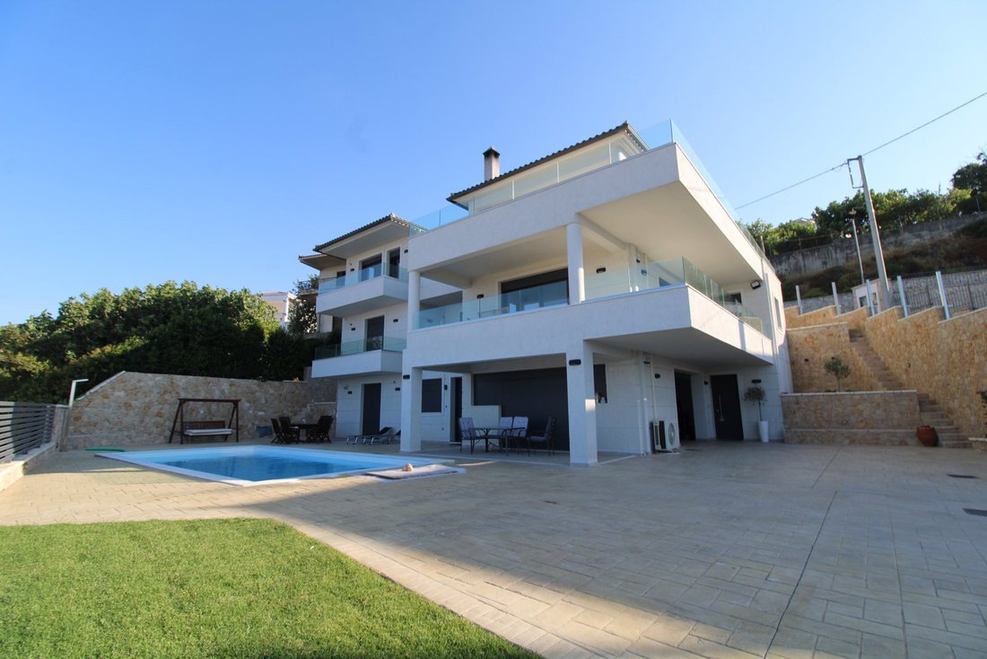 Apartment in Oropos, Attica, Greece 1 - 15454154