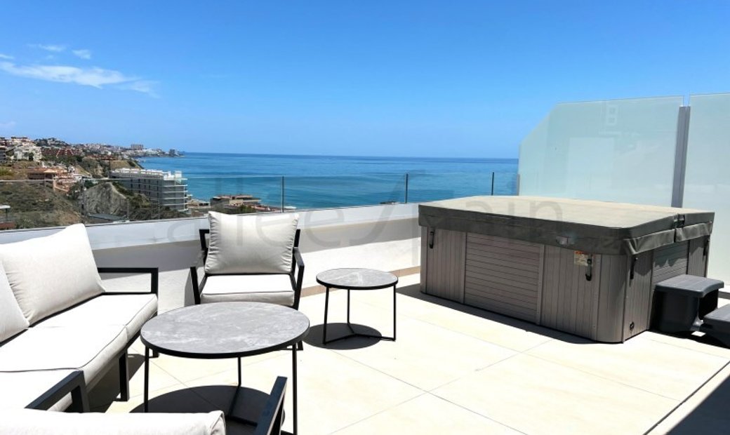 Luxury Duplex With Sea Views And Jacuzzi Just In Fuengirola Andalusia luxury-duplex-with-sea-views-and-jacuzzi-just-in-fuengirola-andalusia