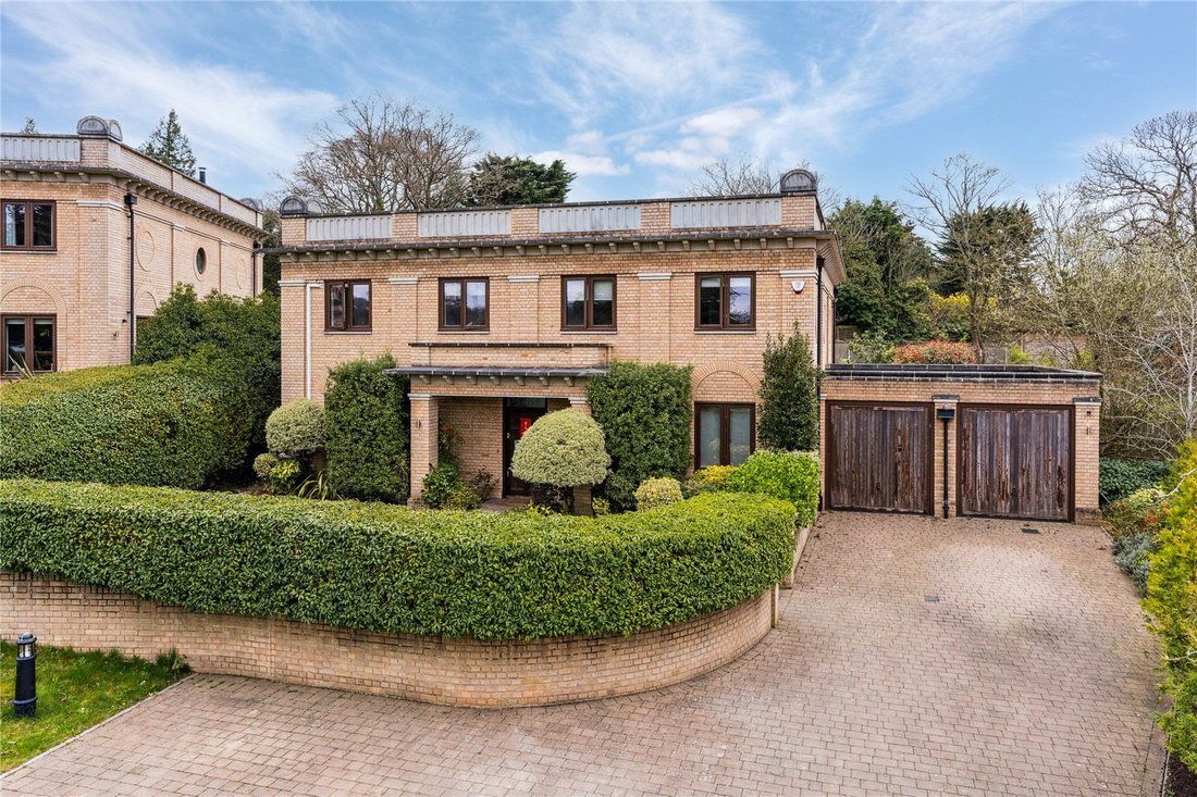 House in Little Common, Harrow, England 1 - 15452675