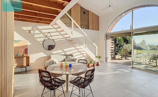 Château Villefranche De Lauragais 800.0 Sqm 12 Bedrooms