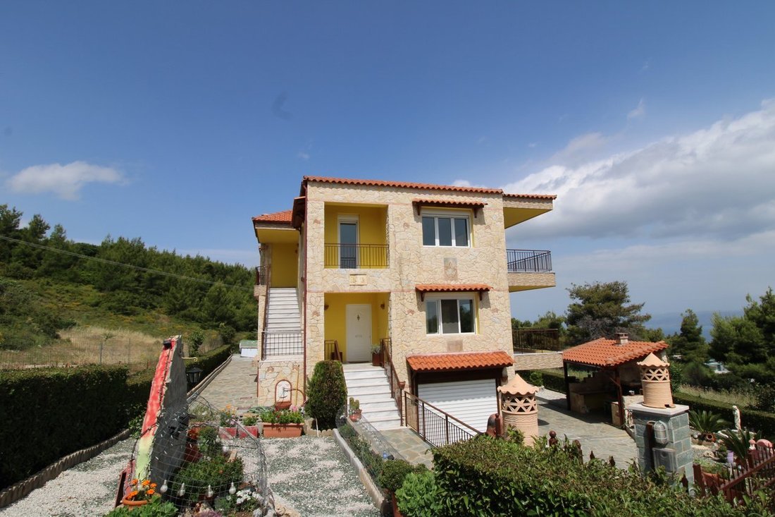 House in Oropos, Attica, Greece 4 - 15454226