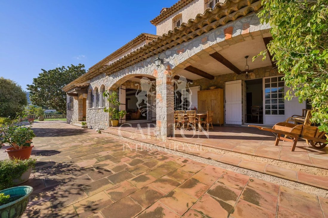 Tenuta a Vallauris, Provenza-Alpi-Costa Azzurra, Francia 5 - 15453526