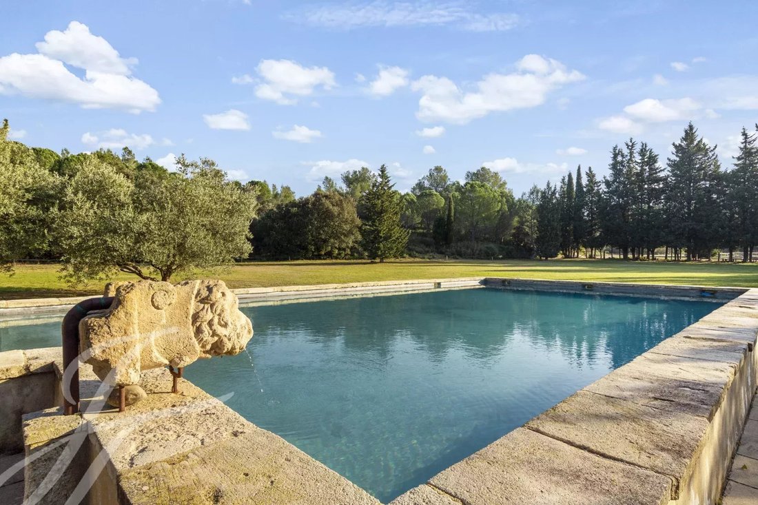 Estate in Barbentane, Provence-Alpes-Côte d'Azur, France 5 - 15453363