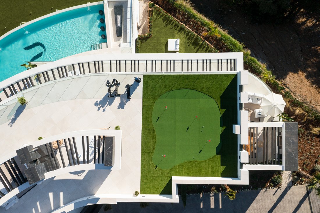 Villa in La Zagaleta, Benahavis, Andalusia 4 - 15452480