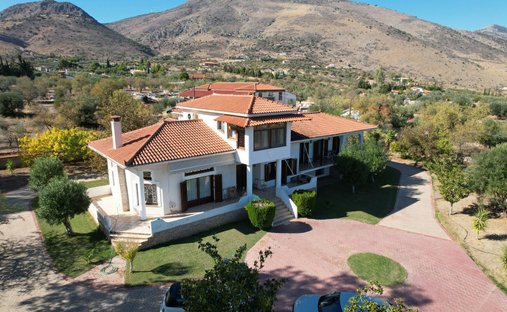 Apartment in Community of Galaxidi, Thessaly and Central Greece, Greece 1