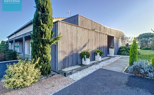 Château Villefranche De Lauragais 800.0 Sqm 12 Bedrooms