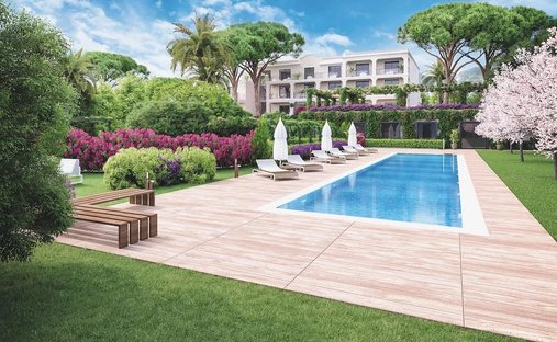 Apartment in Place de Gaulle, Antibes, France 1