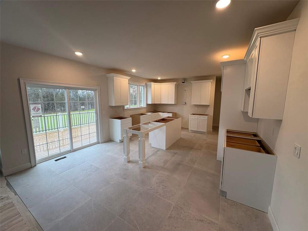 House in Spackenkill, New York, United States 5 - 15455864