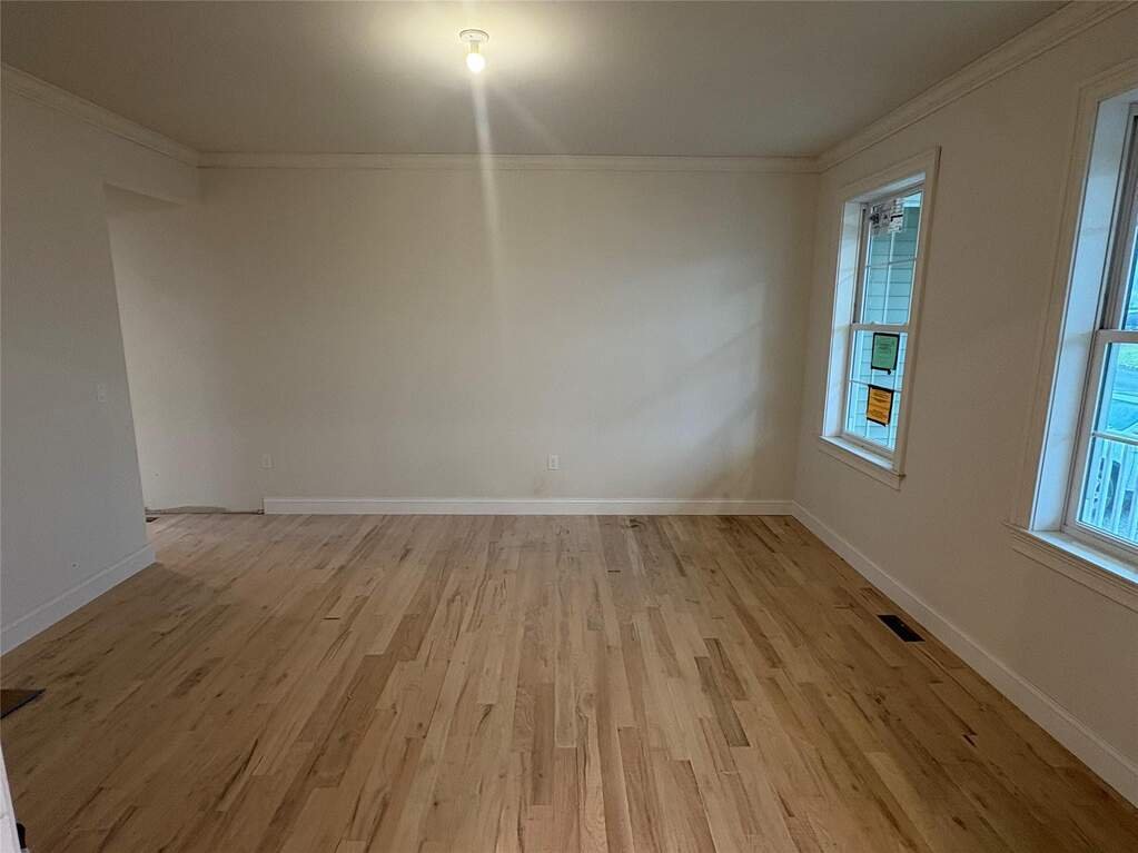 House in Spackenkill, New York, United States 5 - 15455874