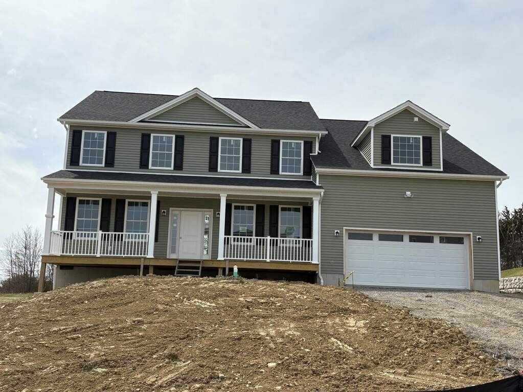 House in Spackenkill, New York, United States 3 - 15455874