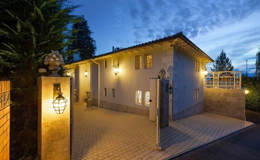 House in Cologny, Genève, Switzerland 1