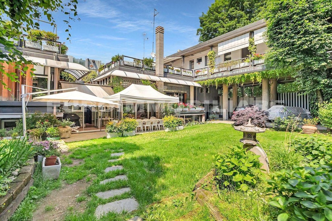 Villa à Gallaratese, Milan, Italie 2 - 15458902