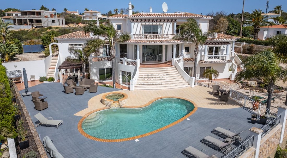 Villa in Carvoeiro, Algarve, Portugal 4 - 15309350