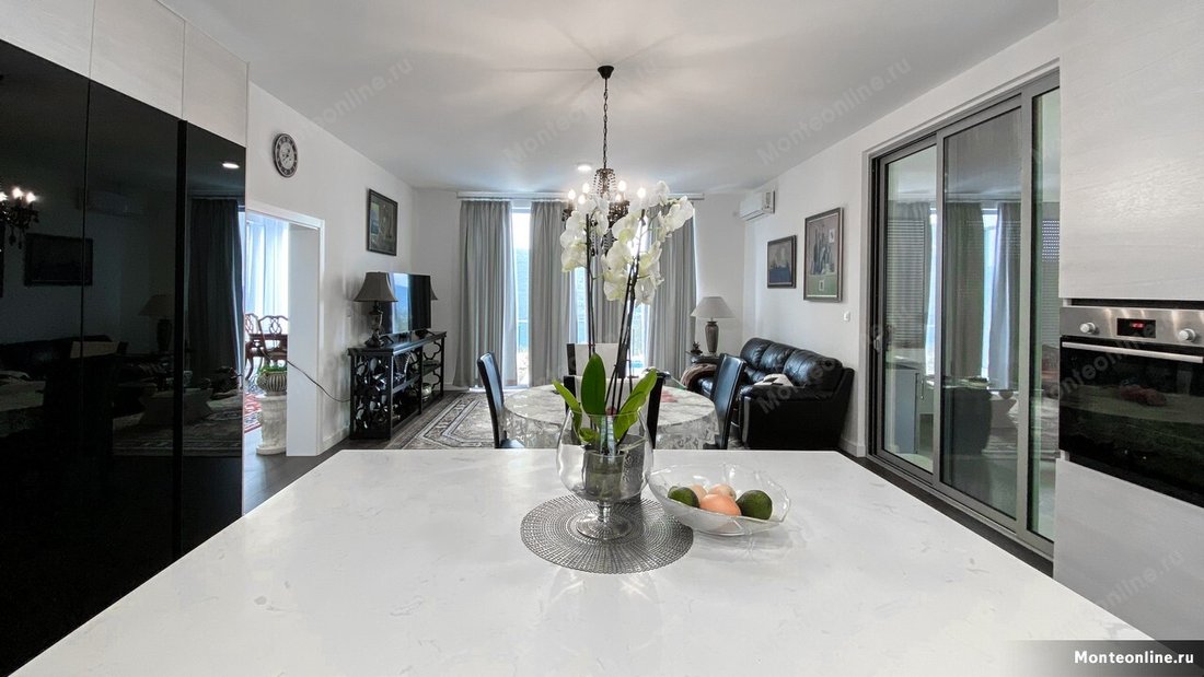 Villa in Kumbor, Herceg Novi Municipality, Montenegro 5 - 15456398