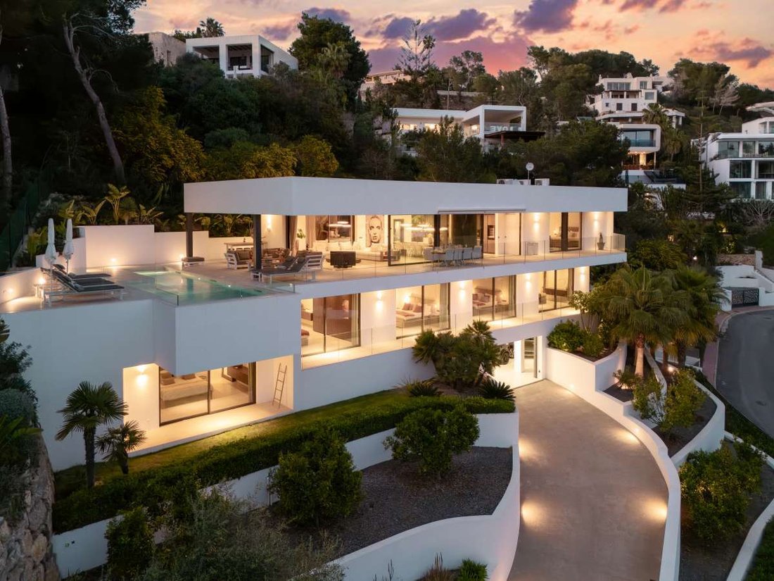 Villa in Can Furnet, Santa Eularia des Riu, Balearic Islands 2 - 15456323