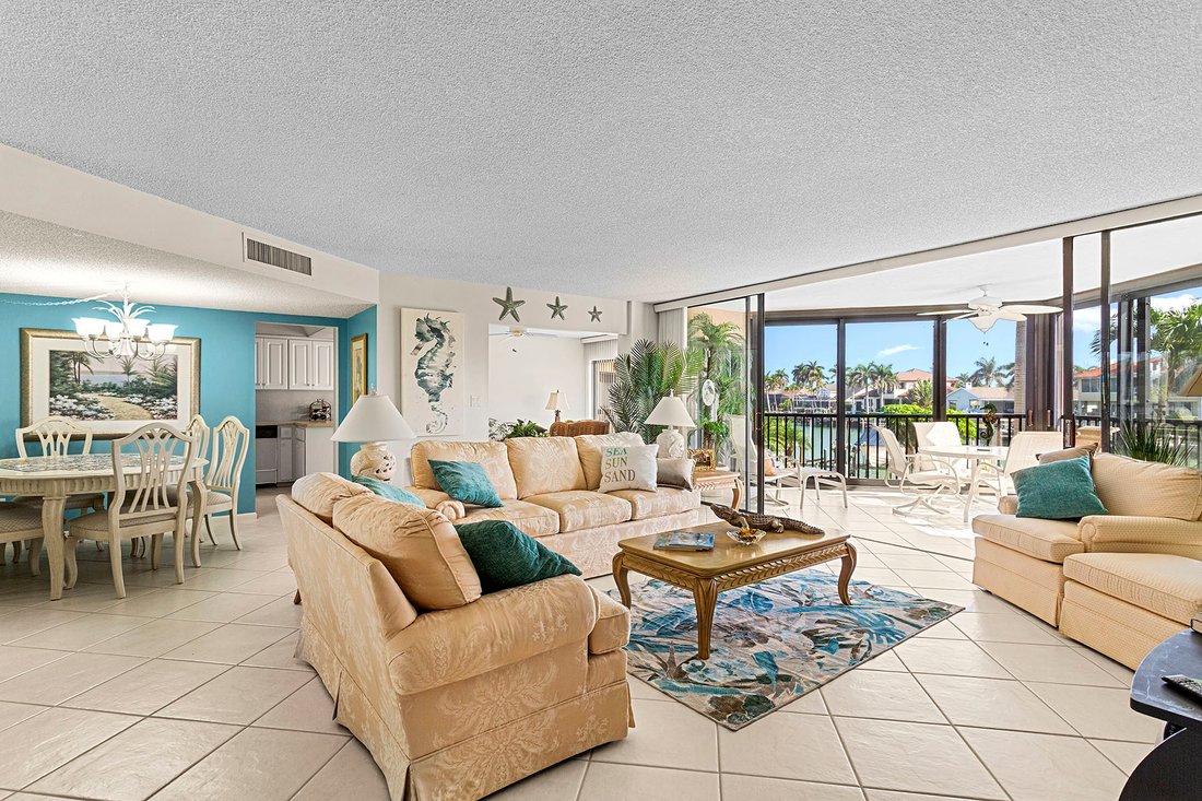 Condo in Marco Island, Florida, United States 5 - 15456592