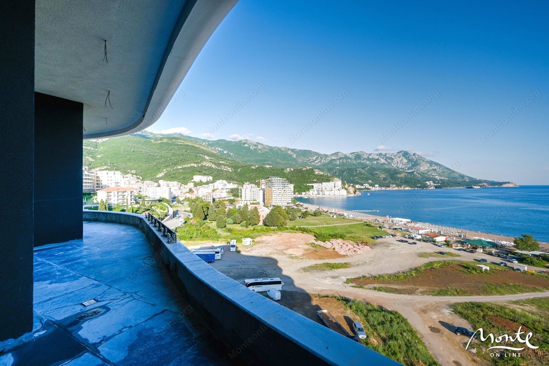 Penthouse in Bečići, Budva Municipality, Montenegro 1 - 15456931