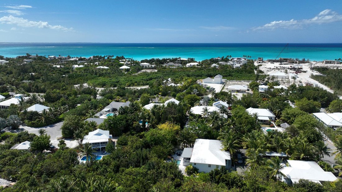 Land in Leeward Settlement, Caicos Islands, Turks and Caicos Islands 5 - 15459398