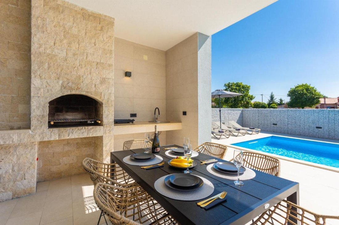 House in Grad Pula, Istria County, Croatia 4 - 15459420