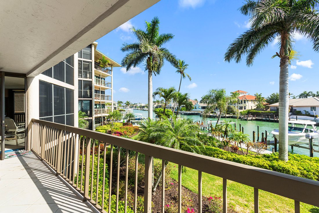 Condo in Marco Island, Florida, United States 1 - 15456592
