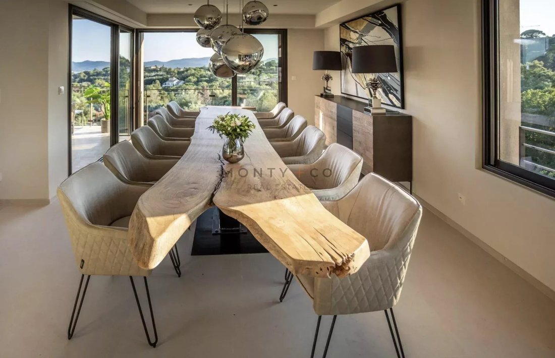 Villa in Grimaud, Provence-Alpes-Côte d'Azur, France 5 - 15456205