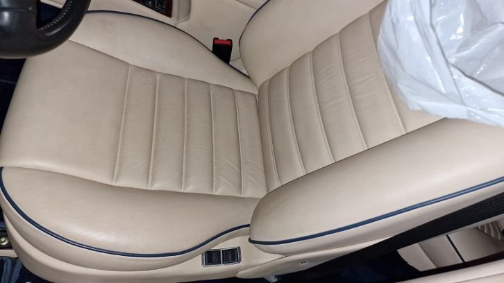 Sedan in London, England, United Kingdom 4 - 15458864