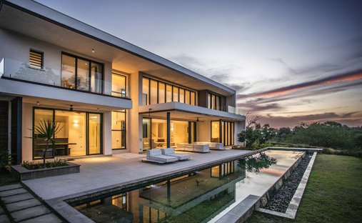 Villa in Tamarin, Rivière Noire District, Mauritius 1