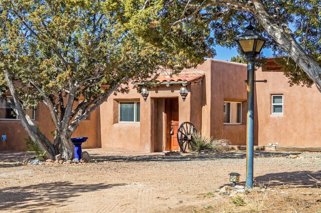 House in Santa Fe, New Mexico, United States 2 - 15456886