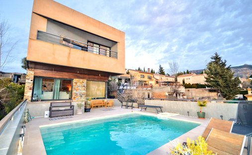 House in La Zubia, Andalusia, Spain 1