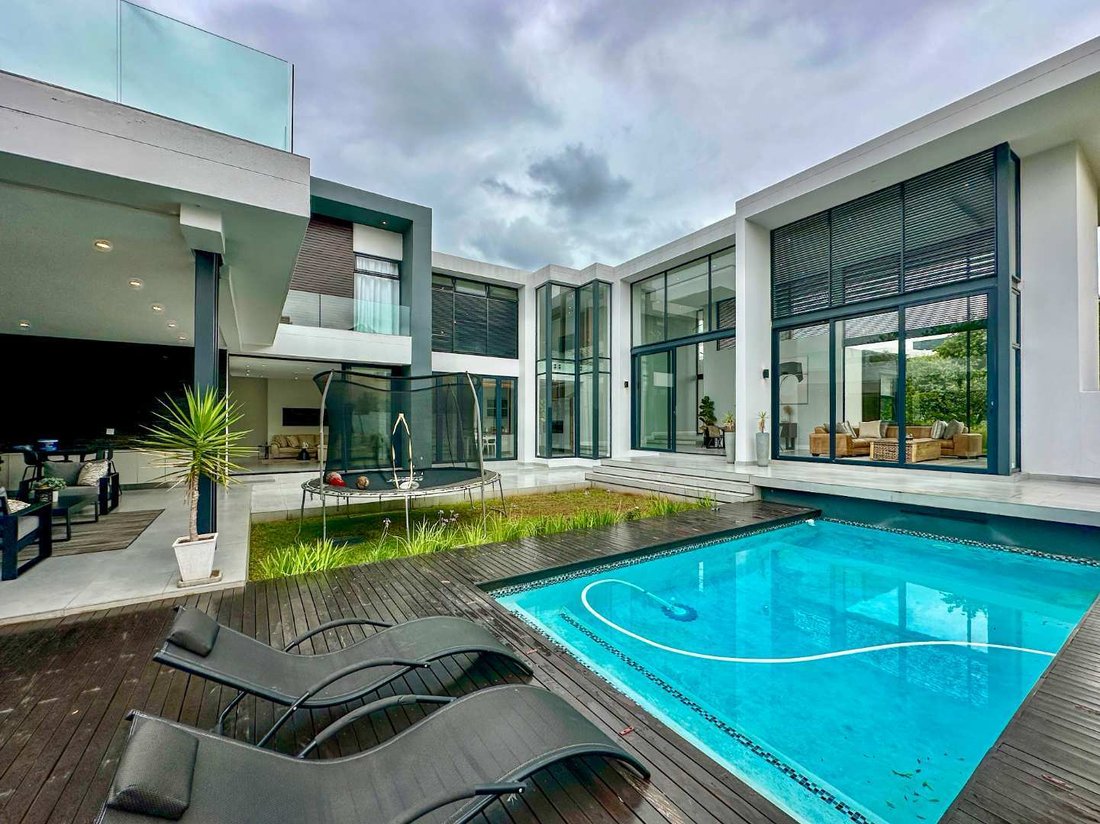 House in Halfway House Estate, Gauteng, South Africa 1 - 15457693
