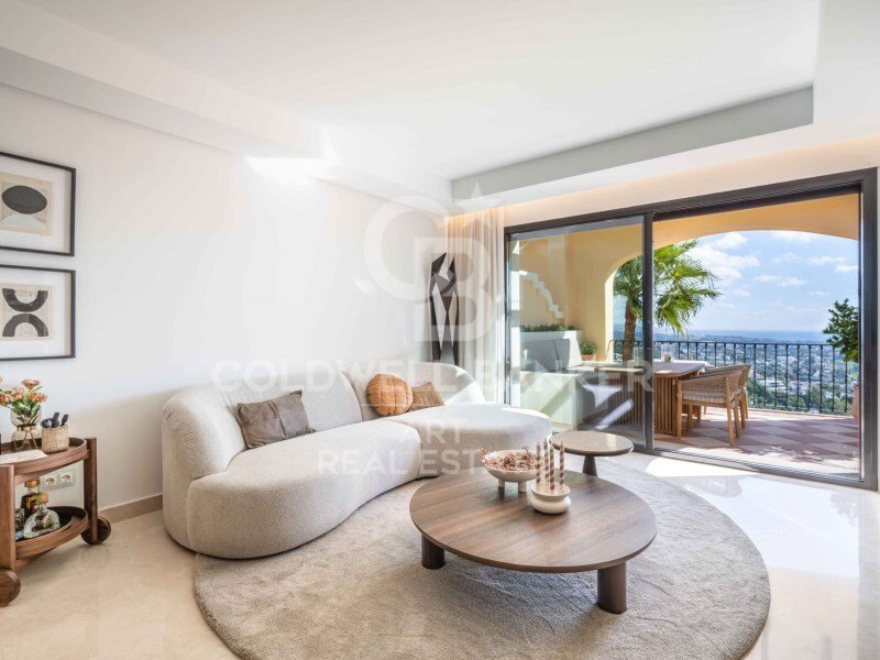 Apartment in La Quinta, Benahavis, Andalusia 2 - 15460162