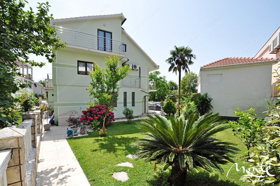 House in Tivat, Tivat Municipality, Montenegro 1 - 15456605