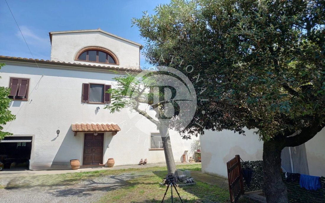 Villa in Rosignano Marittimo, Tuscany, Italy 2 - 15457717