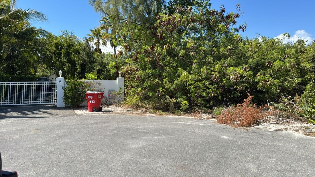 Land in Leeward Settlement, Caicos Islands, Turks and Caicos Islands 2 - 15459398