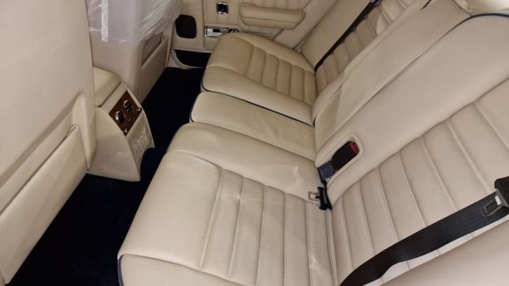 Sedan in London, England, United Kingdom 5 - 15458864