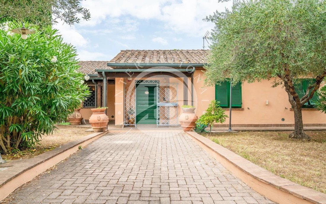 Villa in Cecina Centro, Cecina, Tuscany 3 - 15457732
