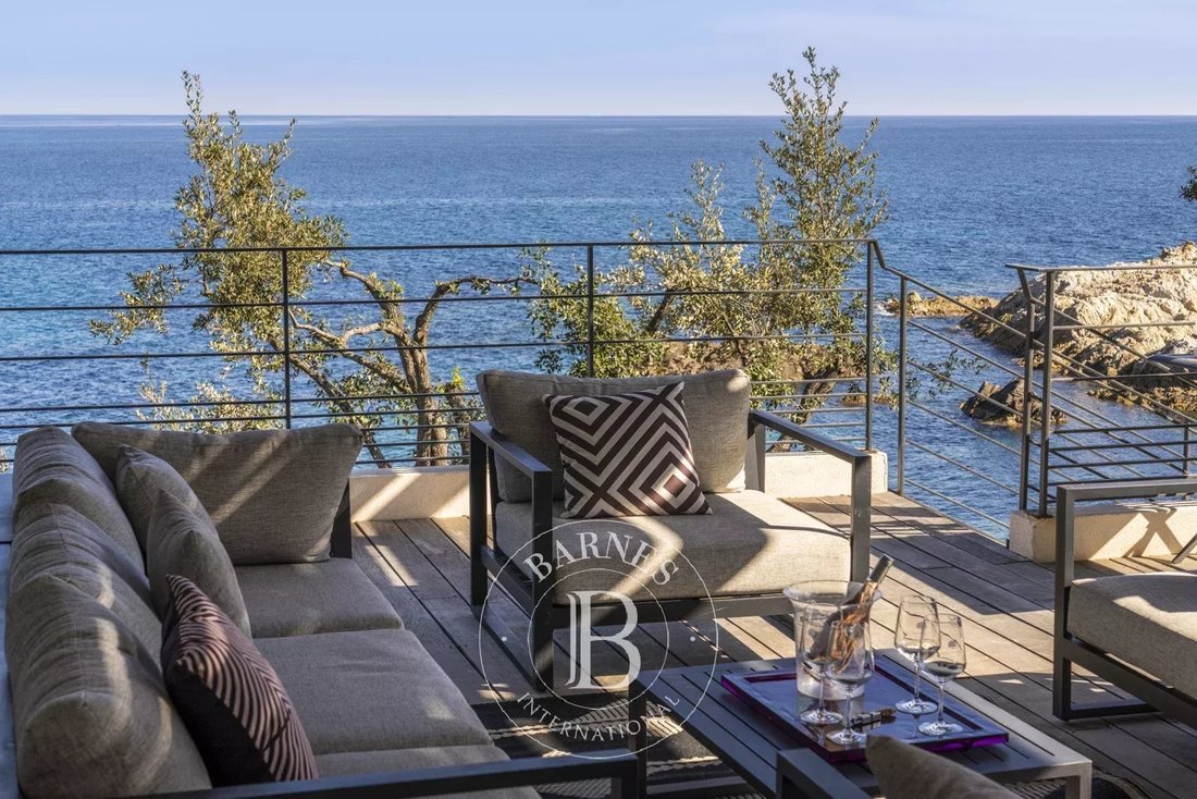 Villa in Sari-Solenzara, Corsica, France 1 - 12953627