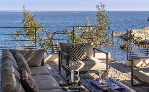 Villa in Sari-Solenzara, Corsica, France 1